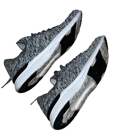 APL athletic propulsion labs women’s techloom wave black gray sneakers shoes - Picture 3 of 4